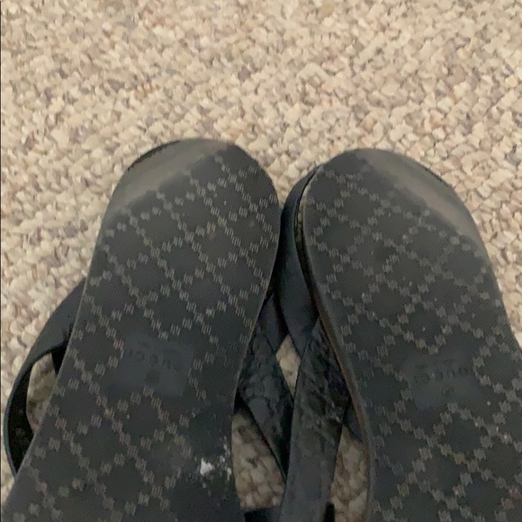 Gucci Authentic black logo strappy REI calf sandal - Picture 10 of 13